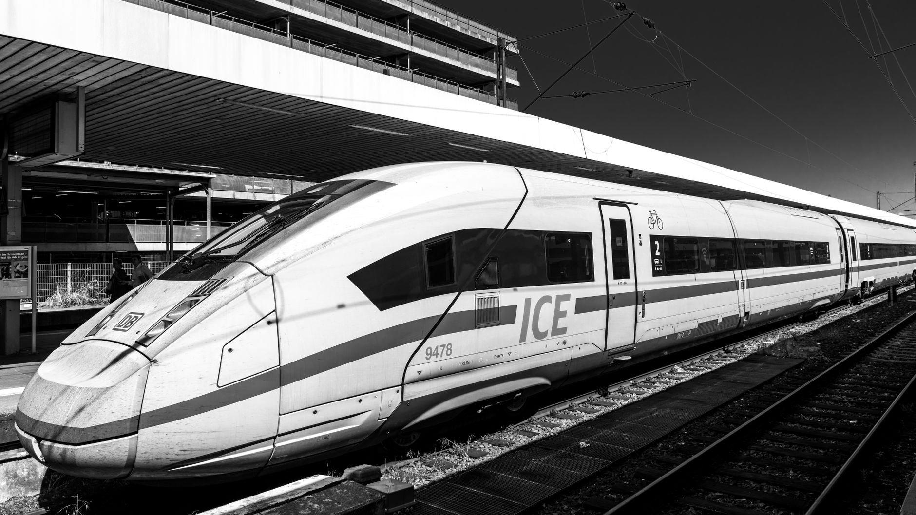 Fernbahnhof Flughafen Frankfurt: ICE-Anbindung erklärt