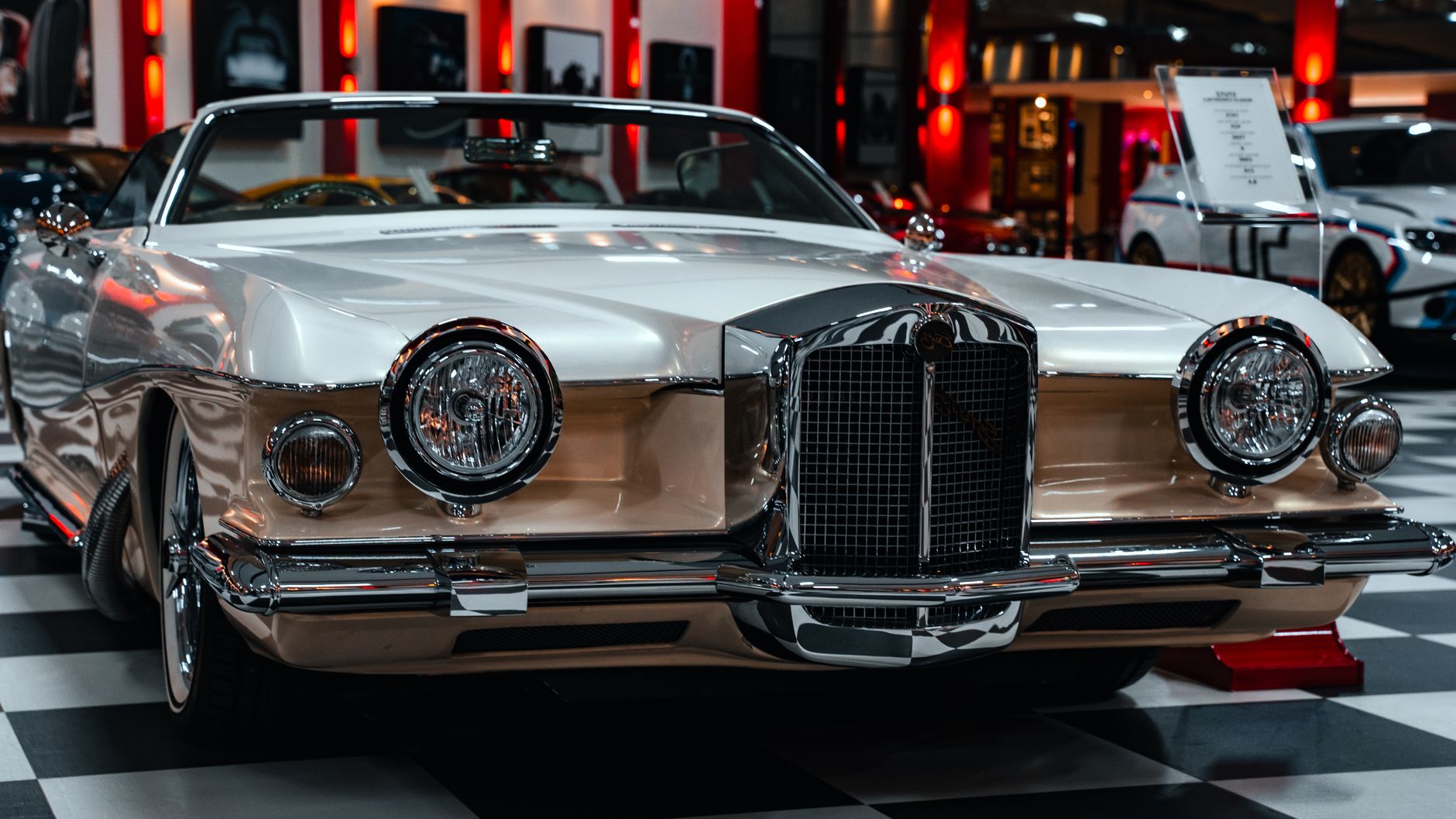 Klassikstadt Frankfurt: Oldtimer-Erlebniswelt in Fechenheim