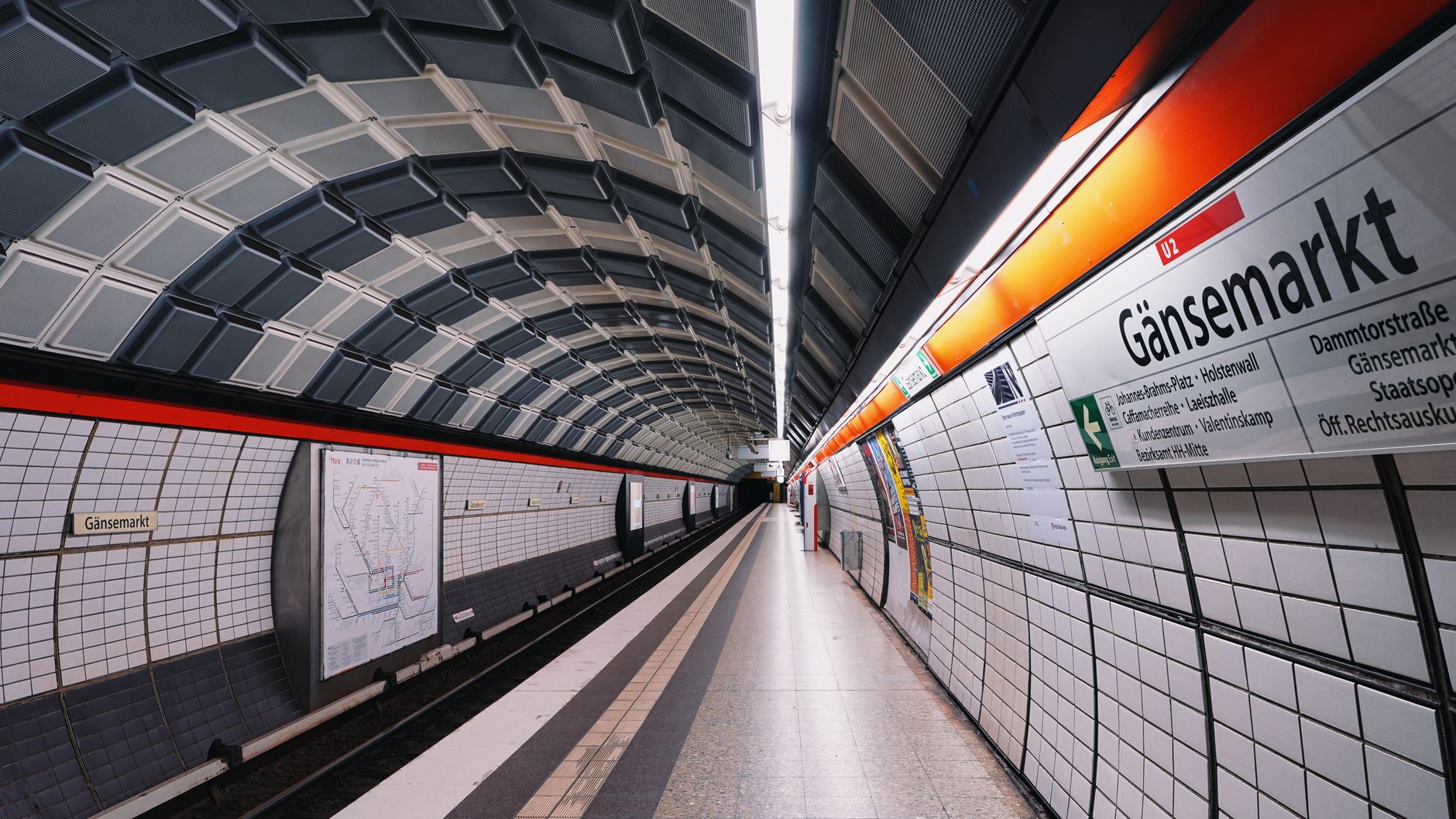 Mit der S-Bahn vom Flughafen Frankfurt: Linien, Preise, Dauer