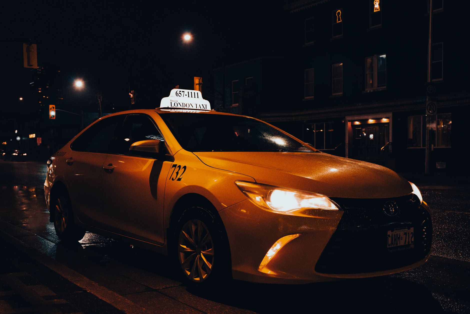 Taxikosten in Frankfurt: Preise, Tarife & Flughafen-Fahrt